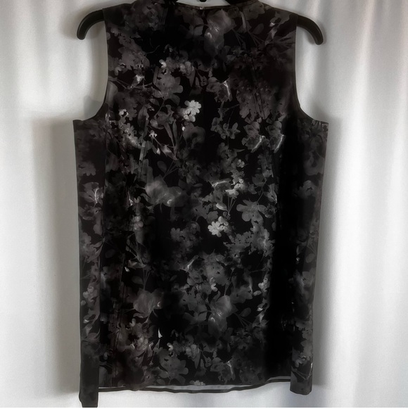 Athleta Women's Zephyr Refined Tank
Top Lumen Floral Size:SP
 Sleeveless Black - Picture 10 of 14